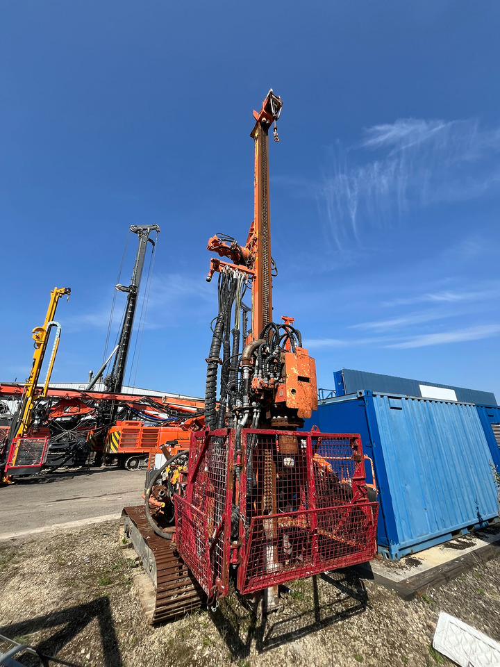 Klemm KR 709-1 - Машина за набиване: снимка 3 Klemm KR 709-1 - Машина за набиване: снимка 3