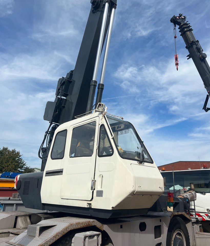 Kobelco RK200 - Автокран: снимка 4 Kobelco RK200 - Автокран: снимка 4
