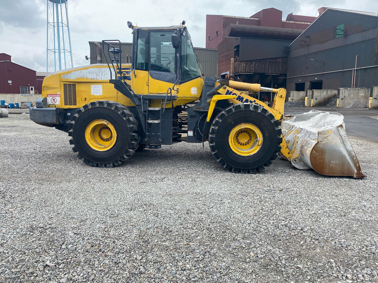 Komatsu WA380-7 - Колесен товарач: снимка 1 Komatsu WA380-7 - Колесен товарач: снимка 1