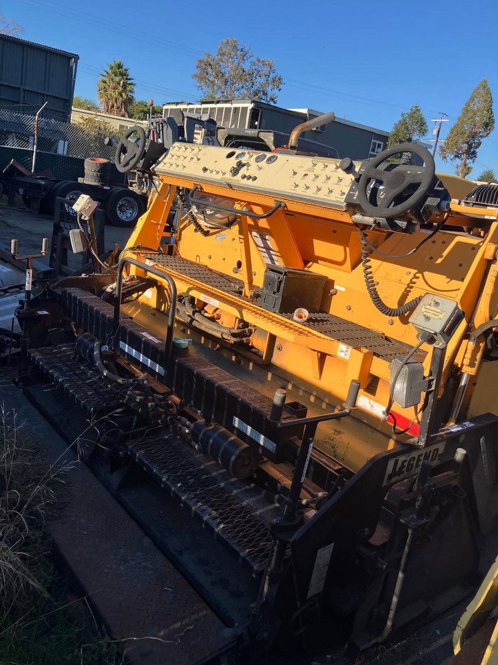 Leeboy 8515 - Асфалтополагач: снимка 4 Leeboy 8515 - Асфалтополагач: снимка 4