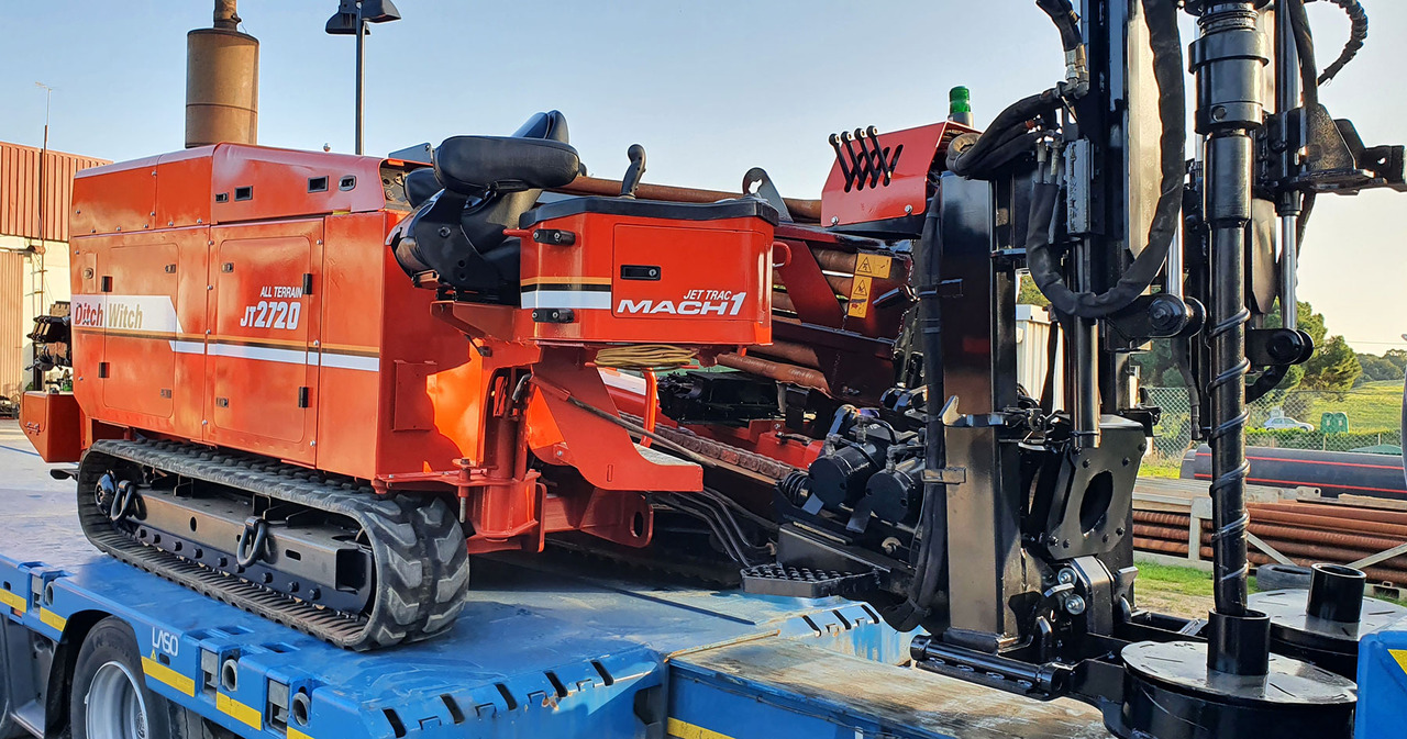 Liebherr JT2720AT Mach 1 - Машина за хоризонтално-насочено сондиране: снимка 2 Liebherr JT2720AT Mach 1 - Машина за хоризонтално-насочено сондиране: снимка 2