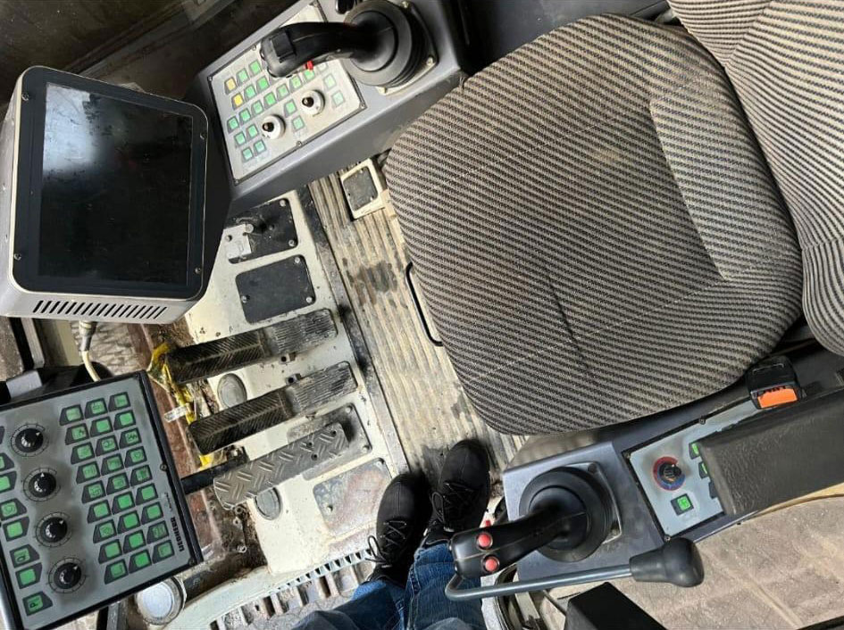 Машина за набиване Liebherr LB16: снимка 7