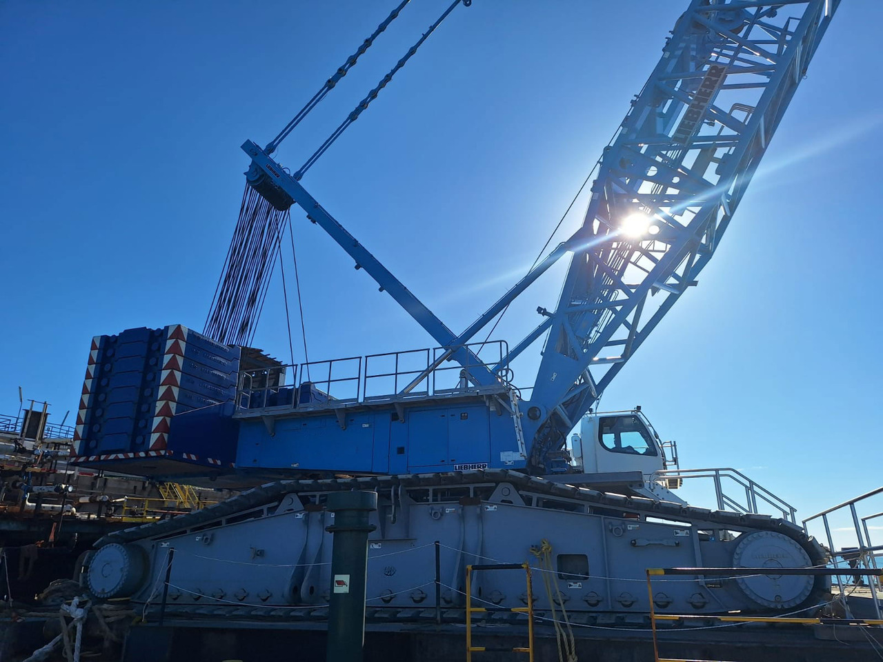 Liebherr LR 1750-2 - Верижен кран: снимка 3 Liebherr LR 1750-2 - Верижен кран: снимка 3