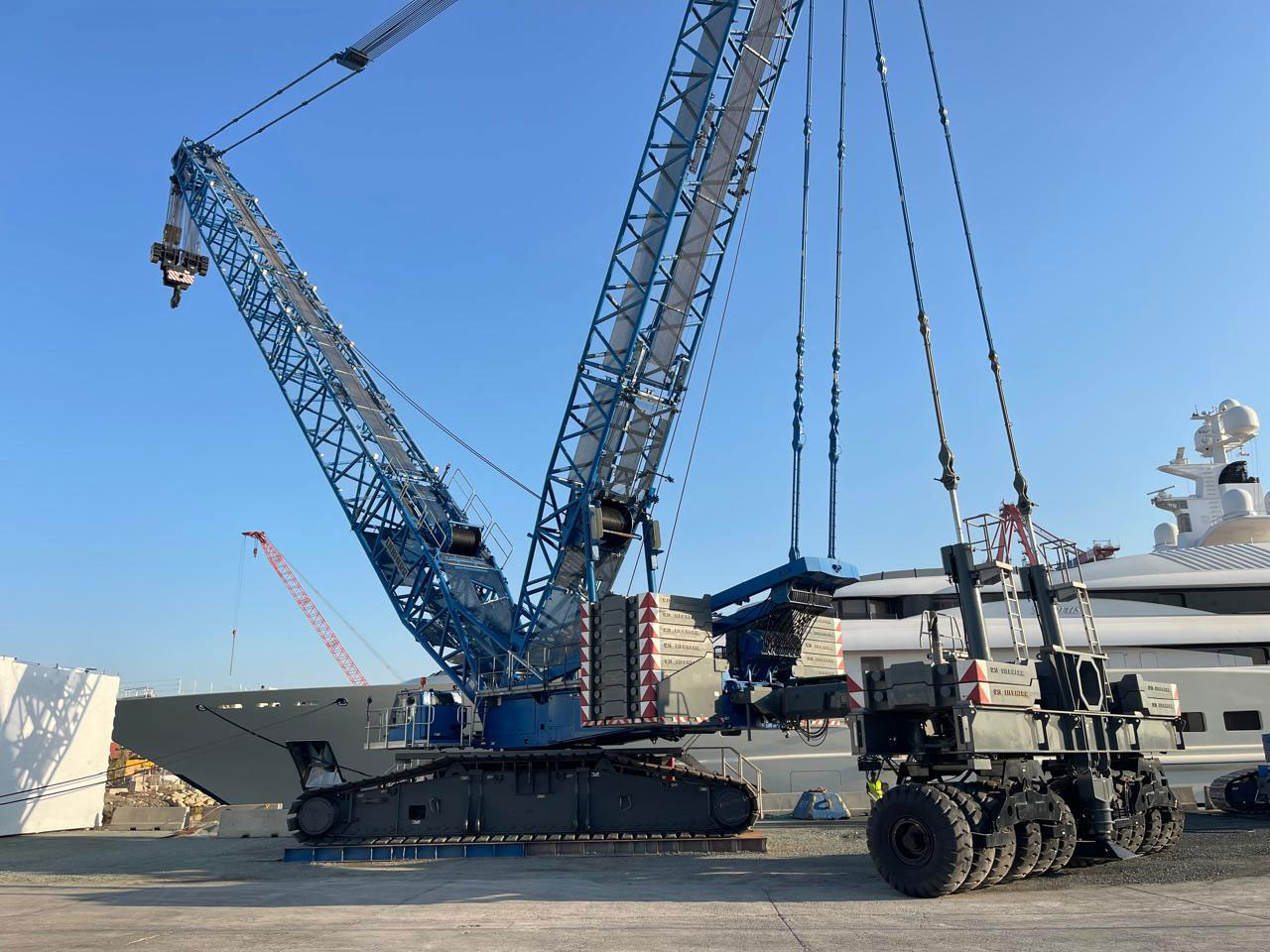Liebherr LR1750-2 - Верижен кран: снимка 3 Liebherr LR1750-2 - Верижен кран: снимка 3