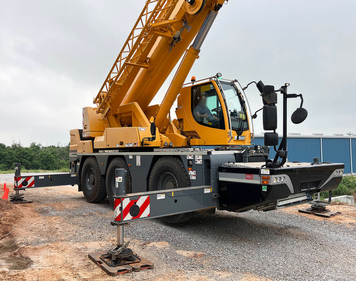 Liebherr LTC 1050-3.1 - Автокран: снимка 1 Liebherr LTC 1050-3.1 - Автокран: снимка 1