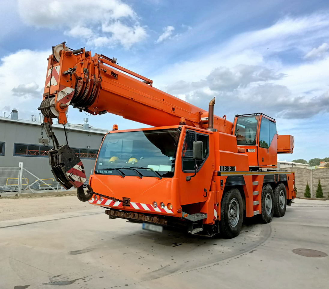 Liebherr LTM 1045-3.1 - Автокран: снимка 1 Liebherr LTM 1045-3.1 - Автокран: снимка 1