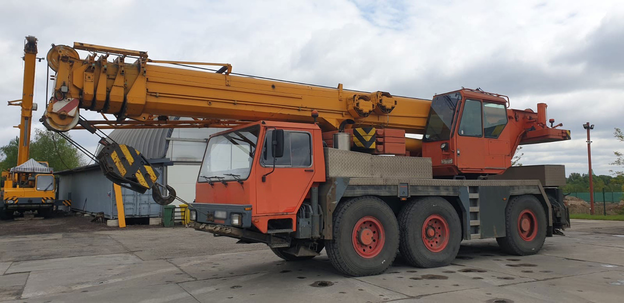 Liebherr LTM 1050-1 - Автокран: снимка 1 Liebherr LTM 1050-1 - Автокран: снимка 1