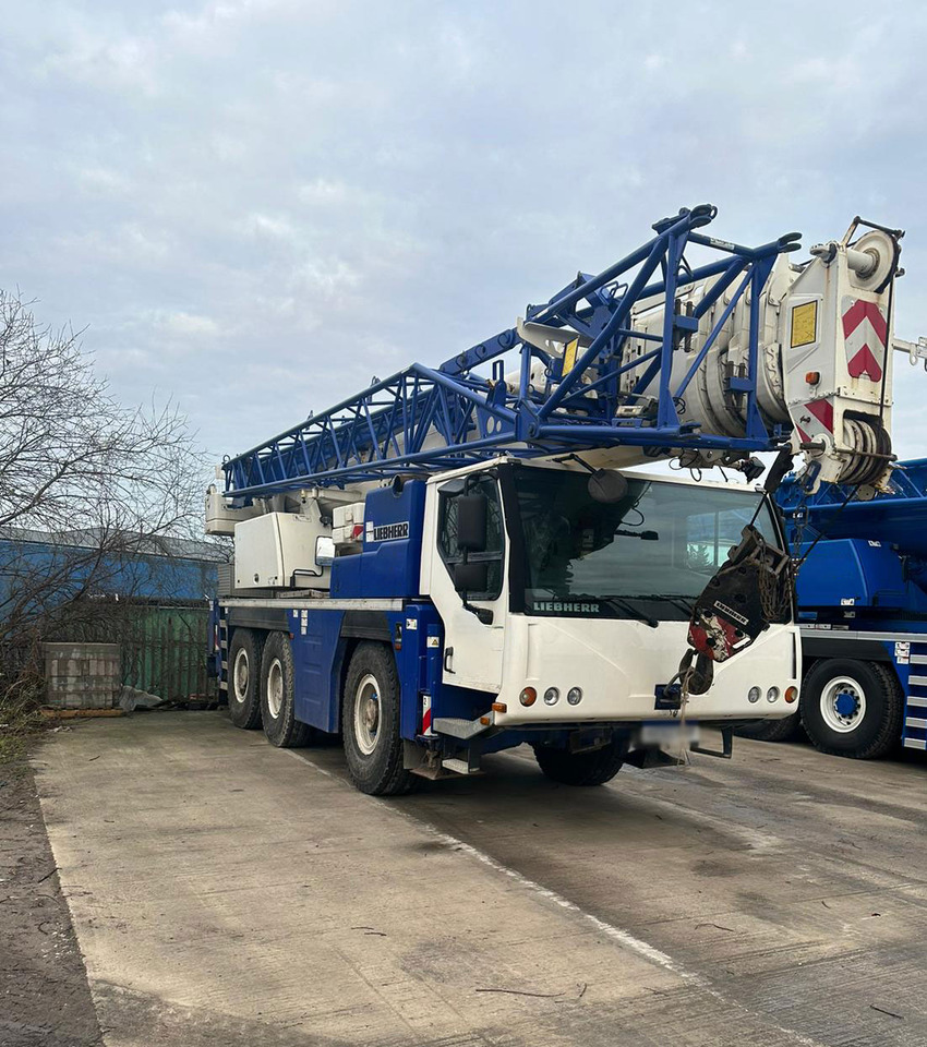 Liebherr LTM 1055-3.2 - Автокран: снимка 3 Liebherr LTM 1055-3.2 - Автокран: снимка 3