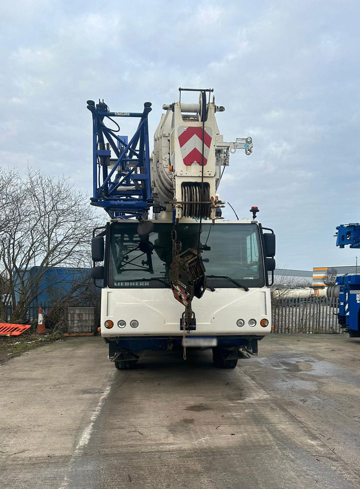 Liebherr LTM 1055-3.2 - Автокран: снимка 4 Liebherr LTM 1055-3.2 - Автокран: снимка 4