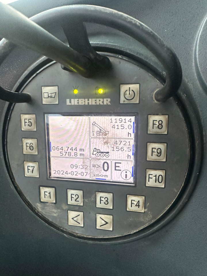 Автокран Liebherr LTM 1055-3.2: снимка 6