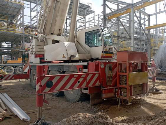 Liebherr LTM 1055-3.2 - Автокран: снимка 4 Liebherr LTM 1055-3.2 - Автокран: снимка 4