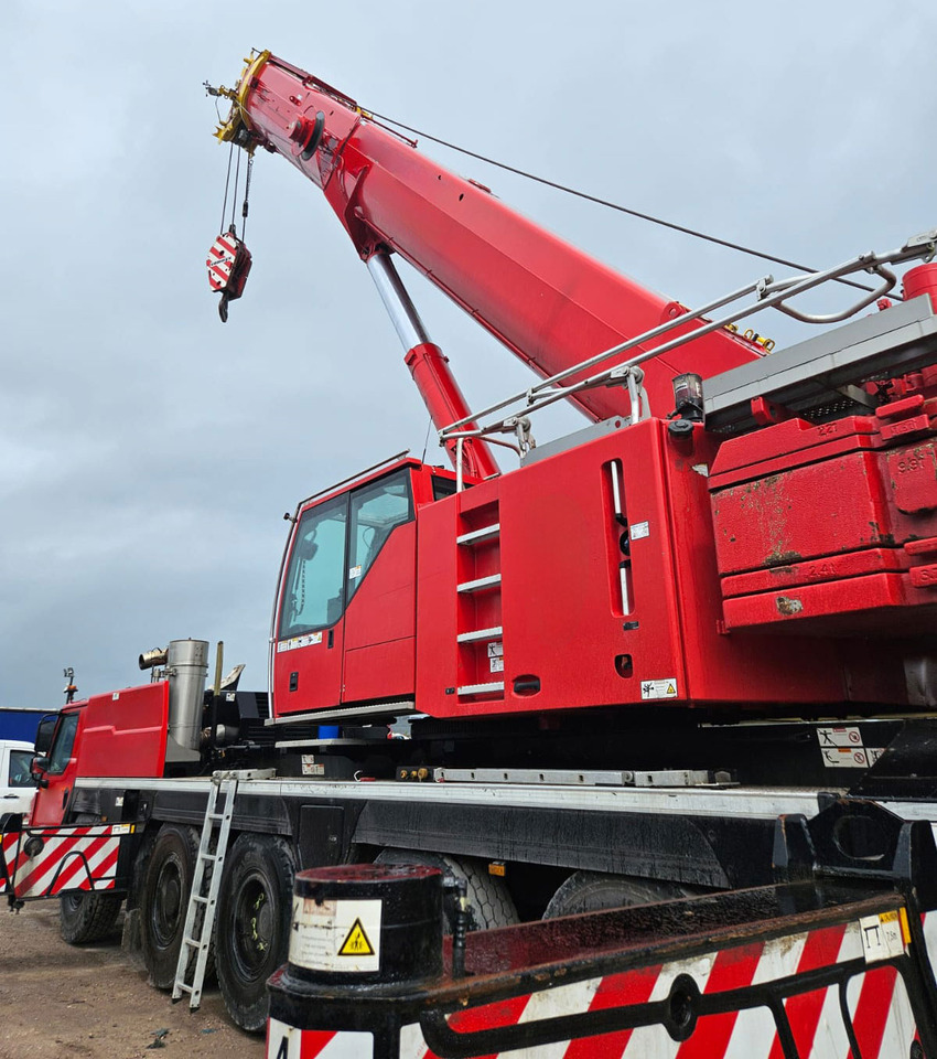 Liebherr LTM 1130-5.1 - Автокран: снимка 2 Liebherr LTM 1130-5.1 - Автокран: снимка 2