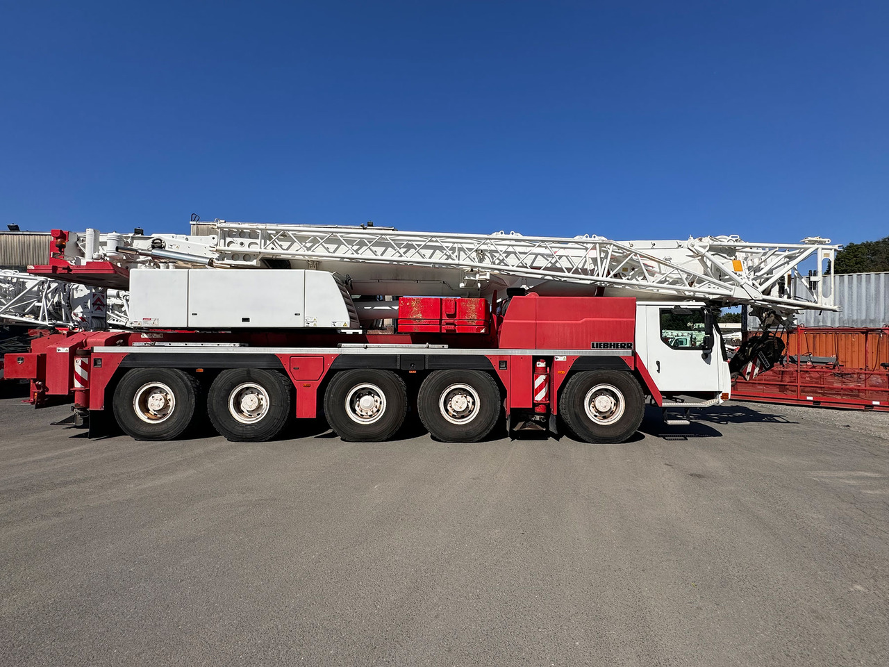 Liebherr LTM 1130-5.1 - Автокран: снимка 3 Liebherr LTM 1130-5.1 - Автокран: снимка 3