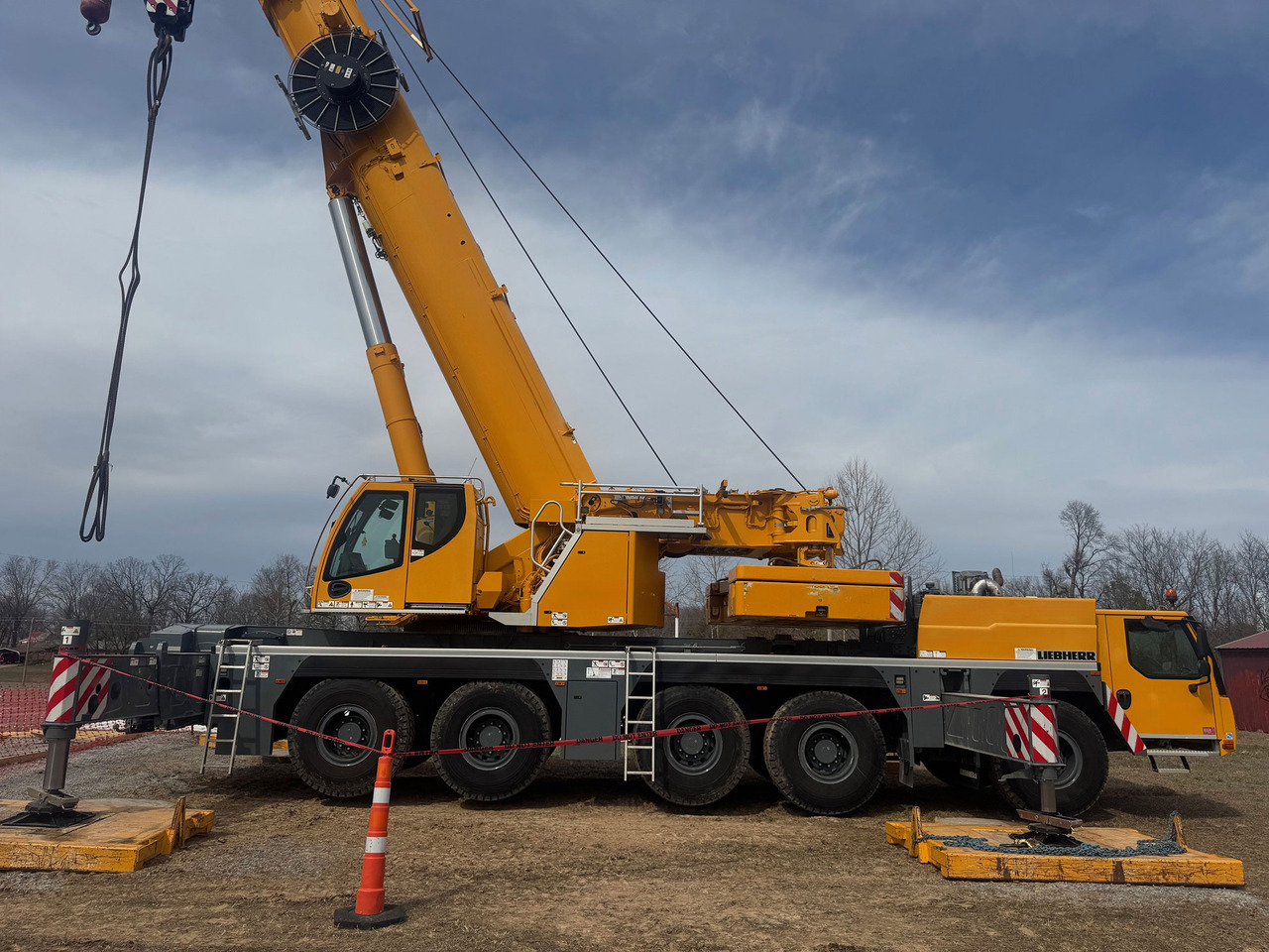 Liebherr LTM 1230-5.1 - Автокран: снимка 3 Liebherr LTM 1230-5.1 - Автокран: снимка 3