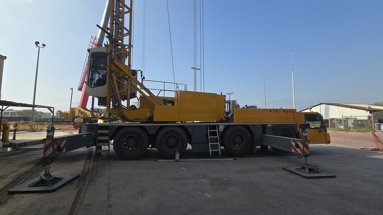 Liebherr MK 88-4.1 - Автокран: снимка 1 Liebherr MK 88-4.1 - Автокран: снимка 1