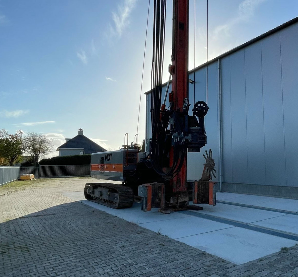 MDT 400BP - Машина за набиване: снимка 4 MDT 400BP - Машина за набиване: снимка 4