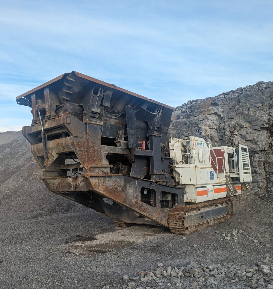 Metso LT 3054 - Челюстна трошачка: снимка 1 Metso LT 3054 - Челюстна трошачка: снимка 1