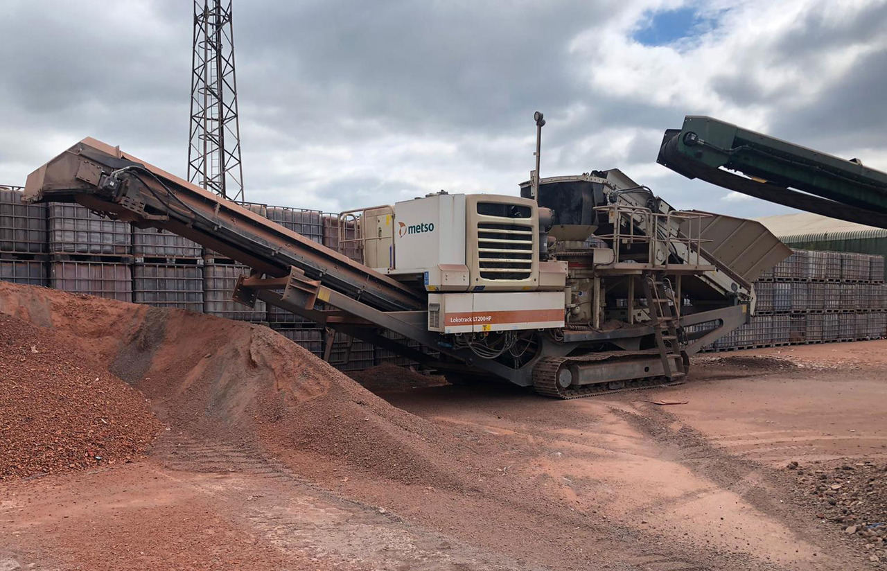 Metso LT200 HP - Конусна трошачка: снимка 1 Metso LT200 HP - Конусна трошачка: снимка 1