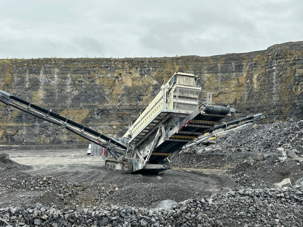 Metso S4.9 - Пресевна инсталация: снимка 3 Metso S4.9 - Пресевна инсталация: снимка 3