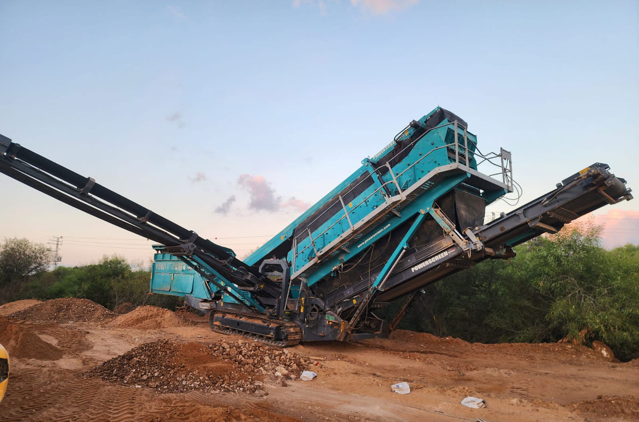 Powerscreen Chieftain 2100x - Пресевна инсталация: снимка 1 Powerscreen Chieftain 2100x - Пресевна инсталация: снимка 1