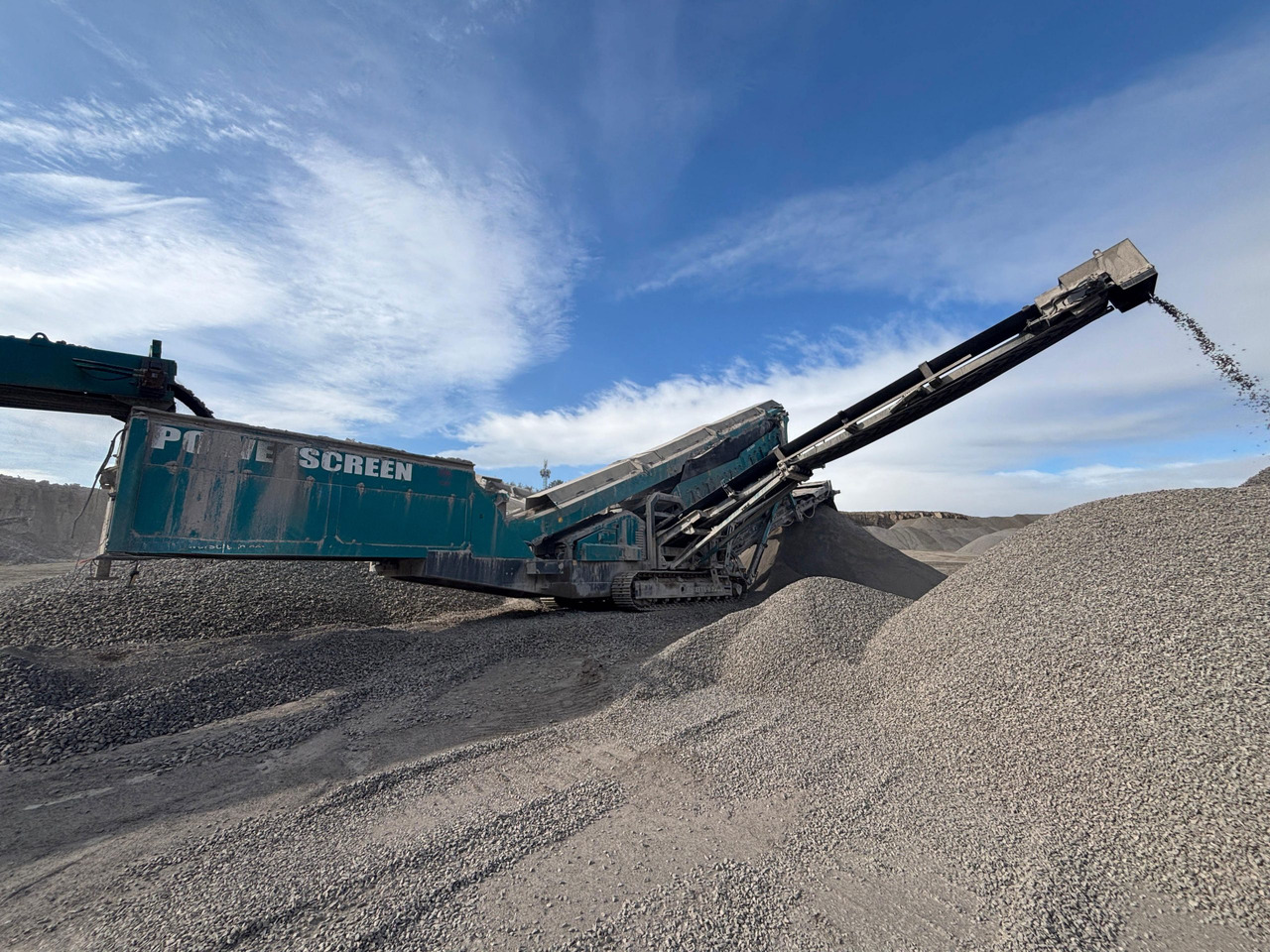 Powerscreen Chieftain 2200 3D - Пресевна инсталация: снимка 3 Powerscreen Chieftain 2200 3D - Пресевна инсталация: снимка 3