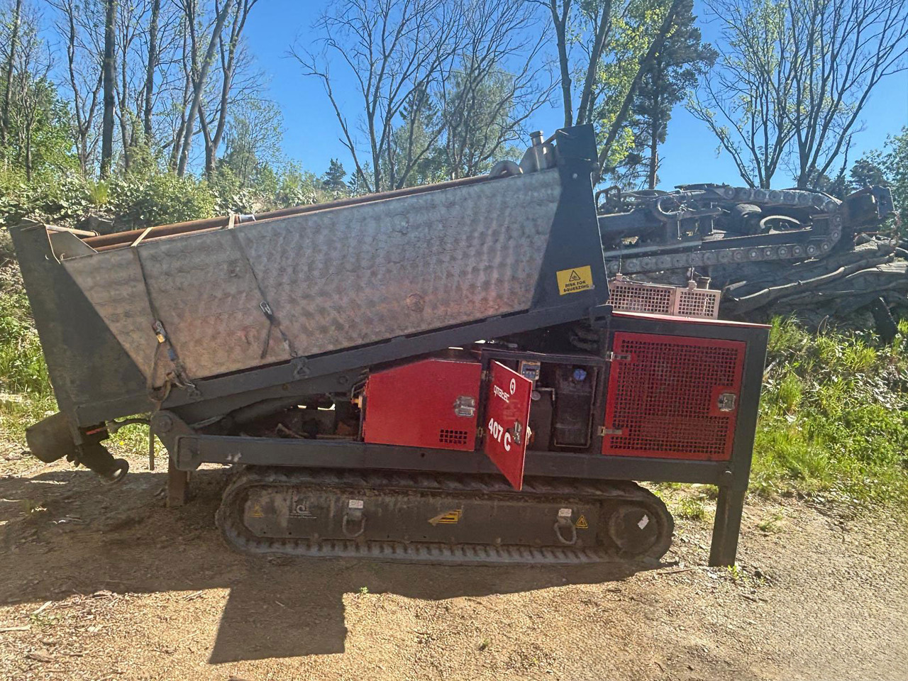 Qmatec Nemek 407C - Пробивна машина: снимка 1 Qmatec Nemek 407C - Пробивна машина: снимка 1