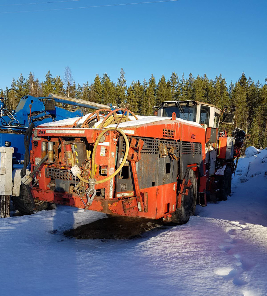 Sandvik DD421-S60C - Машина за хоризонтално-насочено сондиране: снимка 1 Sandvik DD421-S60C - Машина за хоризонтално-насочено сондиране: снимка 1