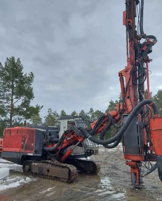 Sandvik DP1500i - Пробивна машина: снимка 3 Sandvik DP1500i - Пробивна машина: снимка 3