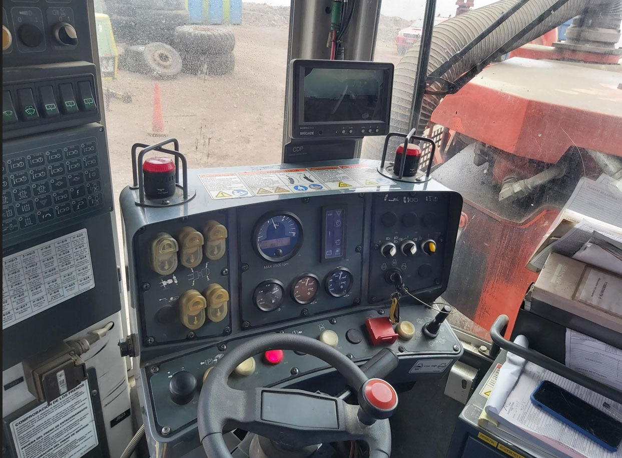 Sandvik DS411-C - Минна машина: снимка 4 Sandvik DS411-C - Минна машина: снимка 4