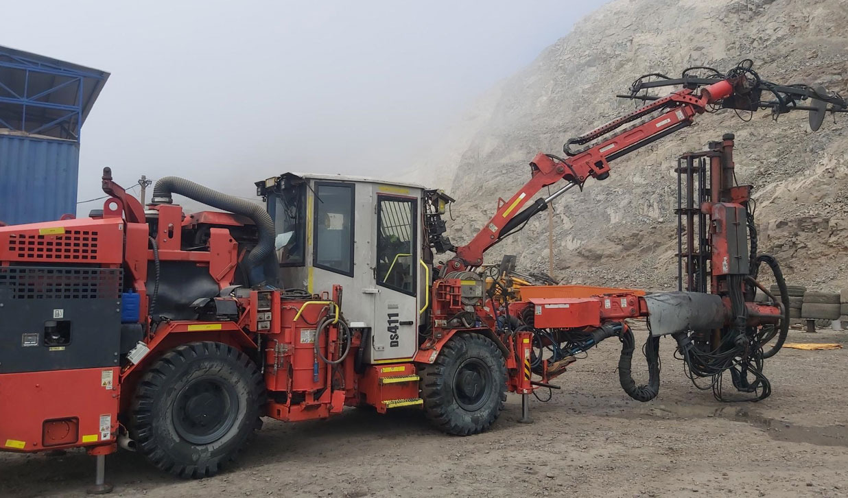 Sandvik DS411-C - Минна машина: снимка 2 Sandvik DS411-C - Минна машина: снимка 2
