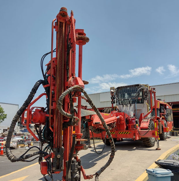 Sandvik DS411 - Минна машина: снимка 1 Sandvik DS411 - Минна машина: снимка 1