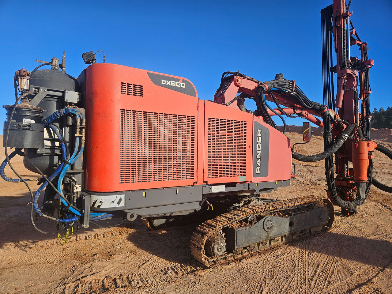 Sandvik DX800 - Пробивна машина: снимка 4 Sandvik DX800 - Пробивна машина: снимка 4