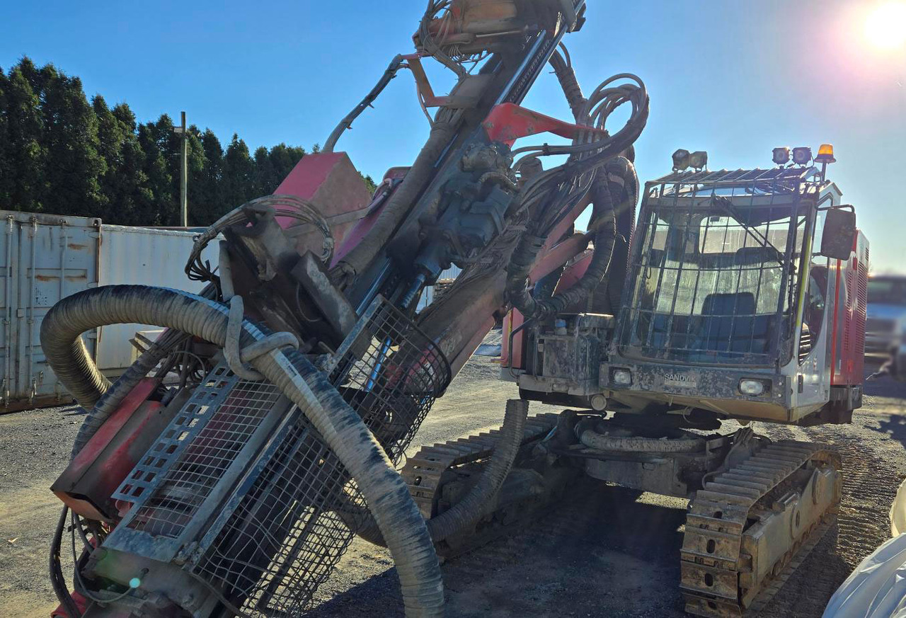 Sandvik DX800 - Пробивна машина: снимка 3 Sandvik DX800 - Пробивна машина: снимка 3