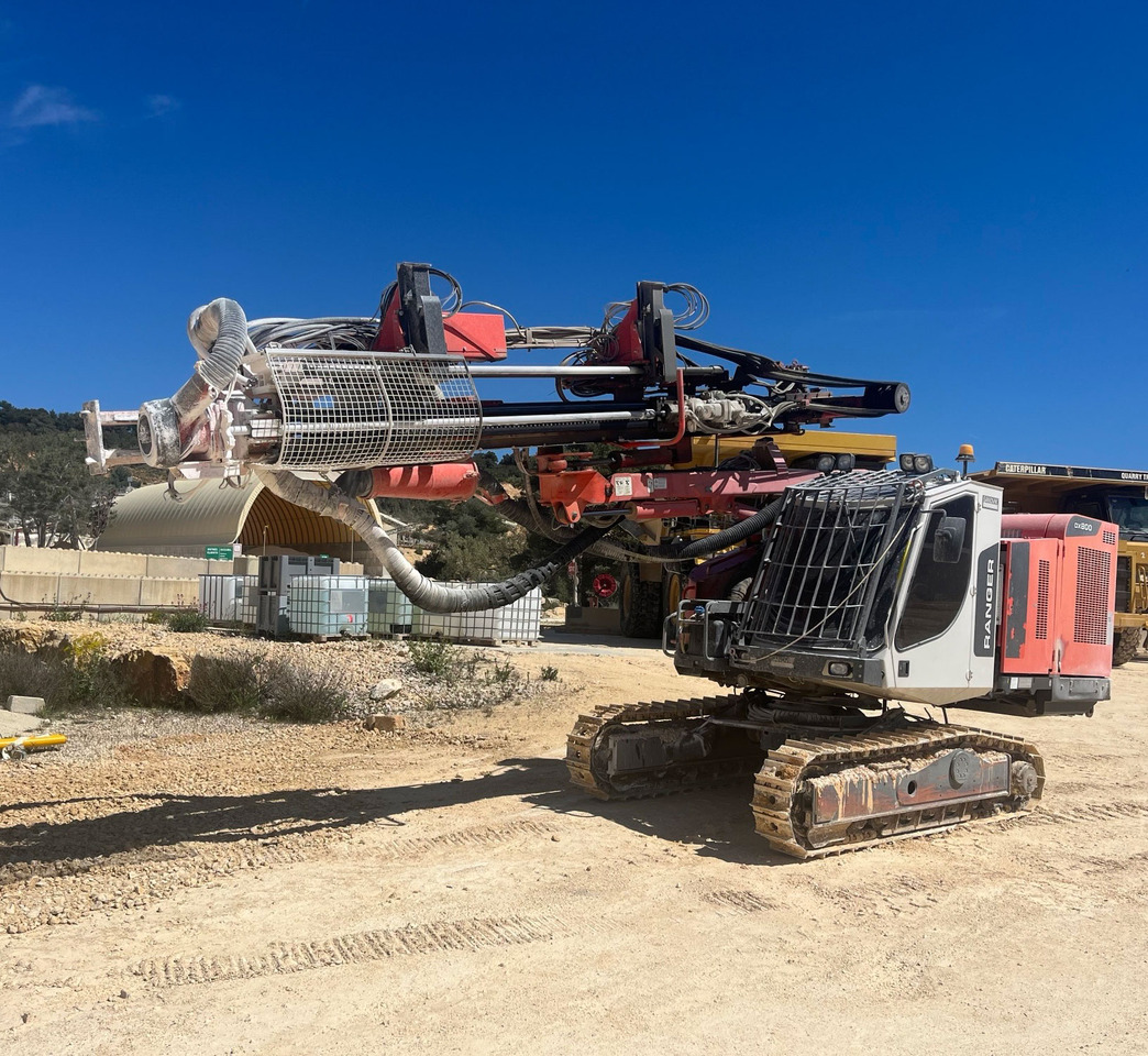 Sandvik DX800 - Пробивна машина: снимка 3 Sandvik DX800 - Пробивна машина: снимка 3