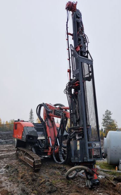 Sandvik Dino DC400Ri - Пробивна машина: снимка 5 Sandvik Dino DC400Ri - Пробивна машина: снимка 5