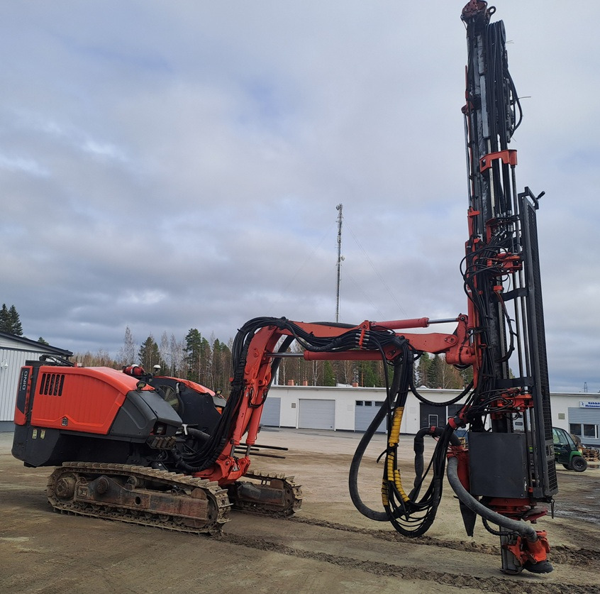 Sandvik Dino DC400Ri - Пробивна машина: снимка 3 Sandvik Dino DC400Ri - Пробивна машина: снимка 3