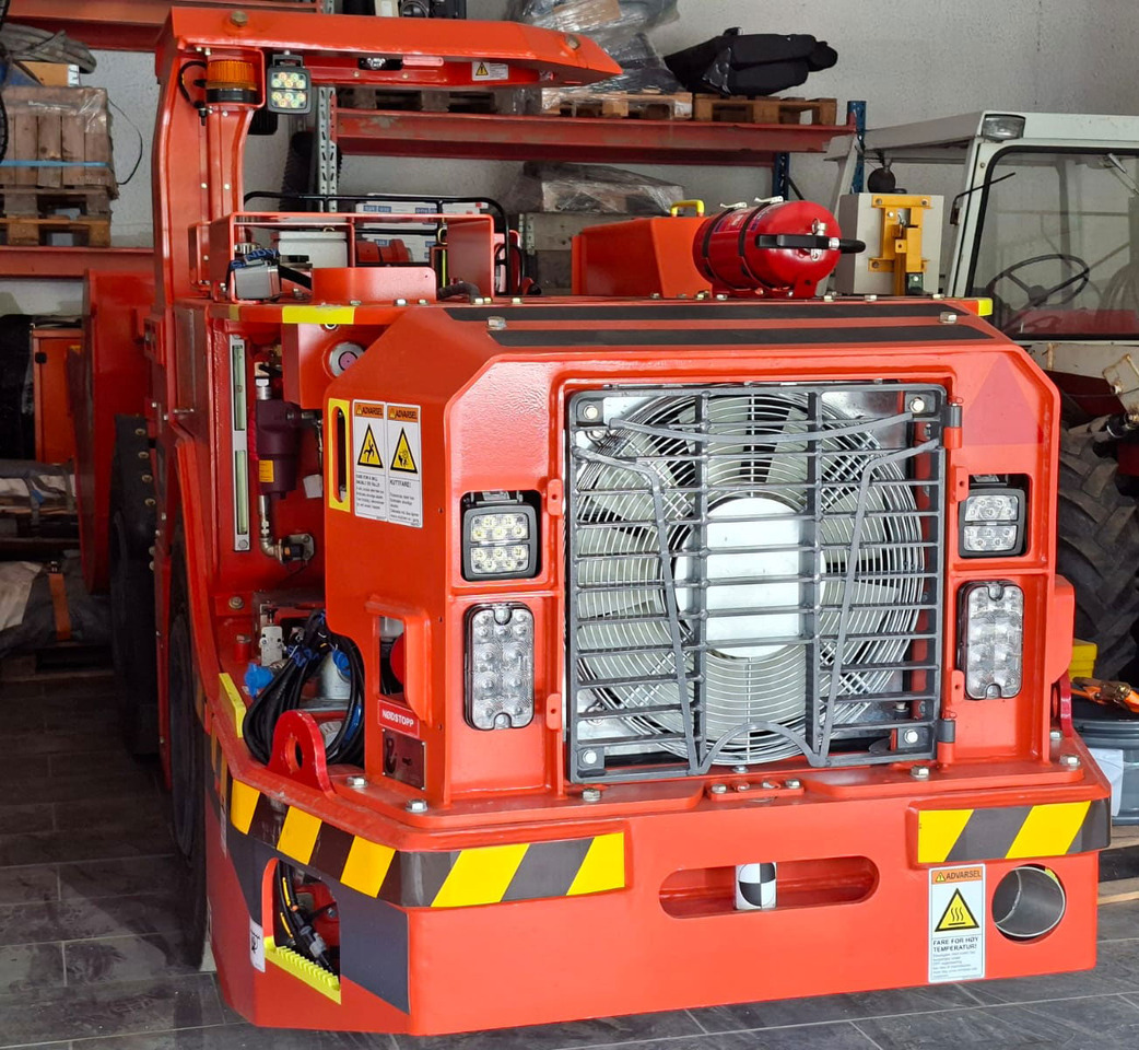 Sandvik LH202 - Минна машина: снимка 3 Sandvik LH202 - Минна машина: снимка 3