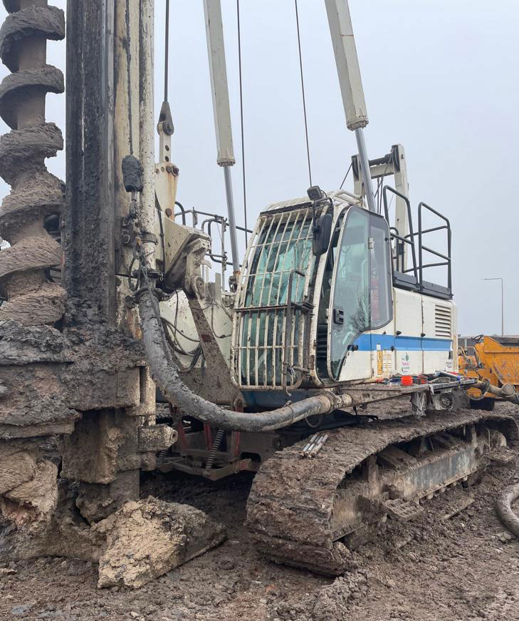 Soilmec SF-50 - Машина за набиване: снимка 4 Soilmec SF-50 - Машина за набиване: снимка 4