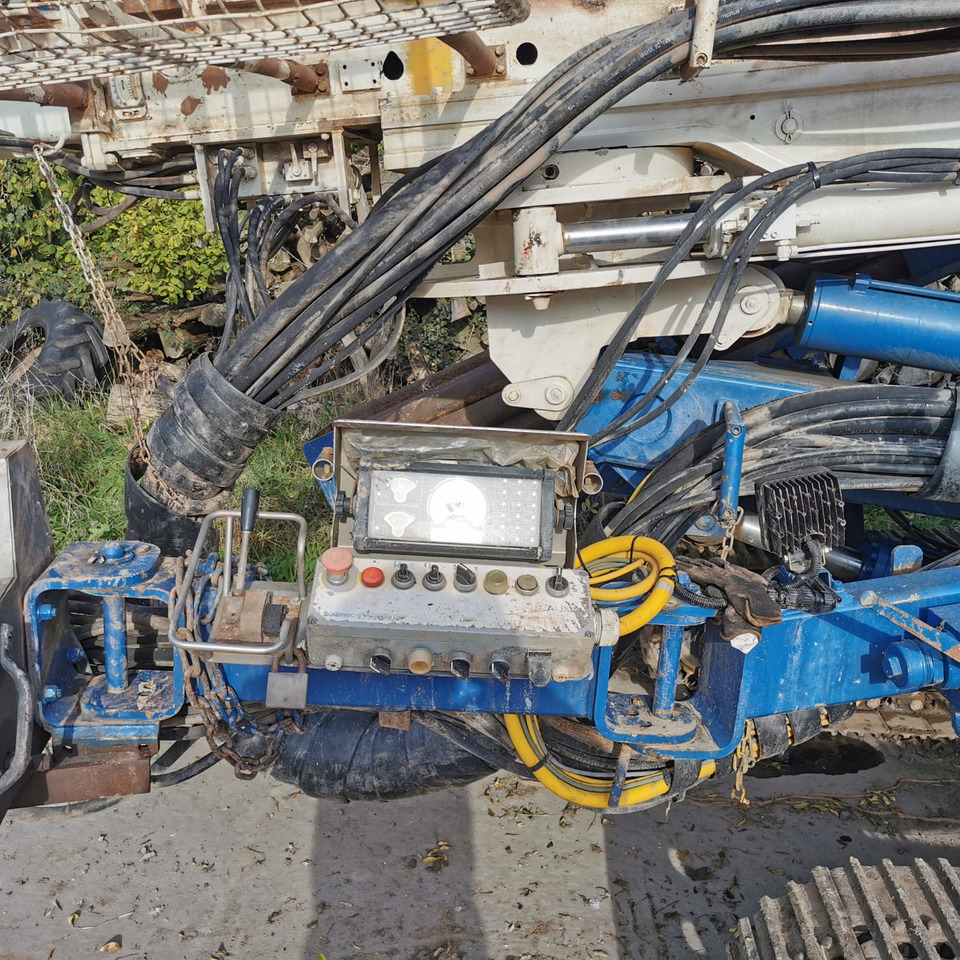 Soilmec SM-14 - Машина за набиване: снимка 5 Soilmec SM-14 - Машина за набиване: снимка 5