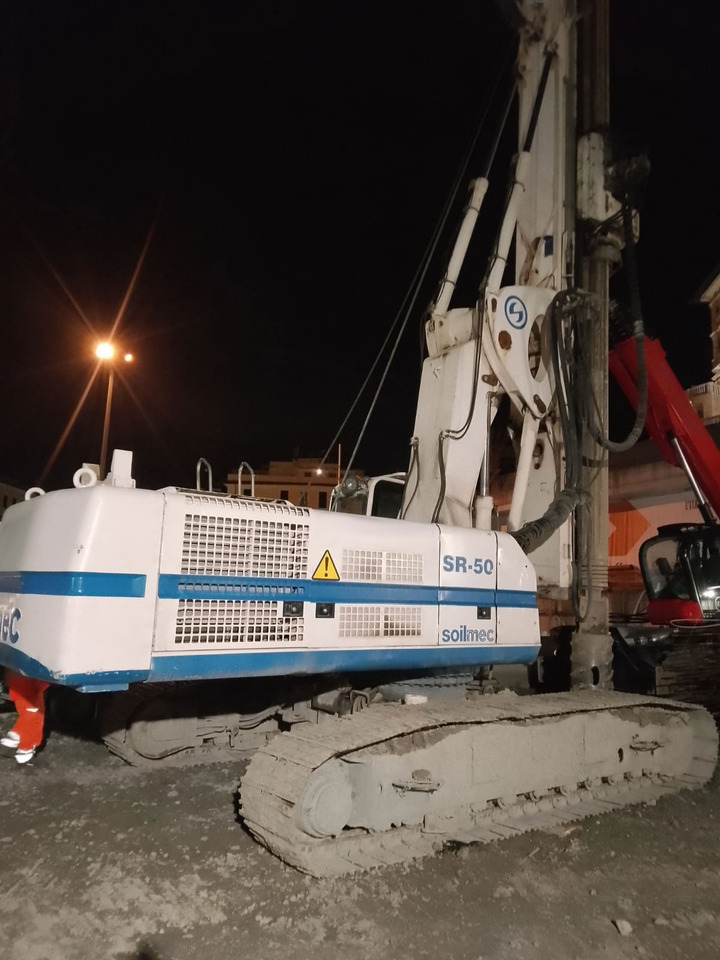 Soilmec SR-50 - Машина за набиване: снимка 2 Soilmec SR-50 - Машина за набиване: снимка 2