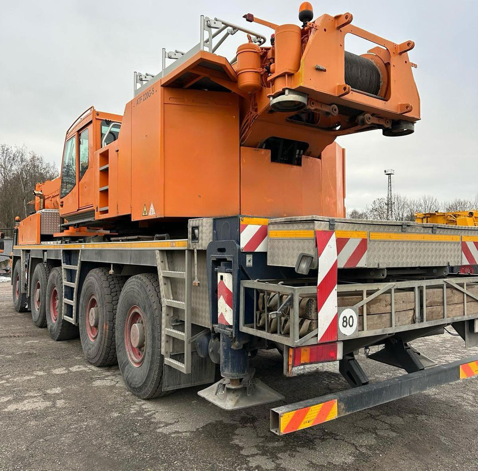 Tadano Faun ATF 220G-5 - Автокран: снимка 3 Tadano Faun ATF 220G-5 - Автокран: снимка 3