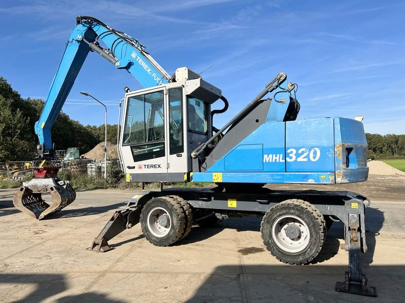 Terex Fuchs MHL 320 - Багер за манипулиране на материали: снимка 3 Terex Fuchs MHL 320 - Багер за манипулиране на материали: снимка 3