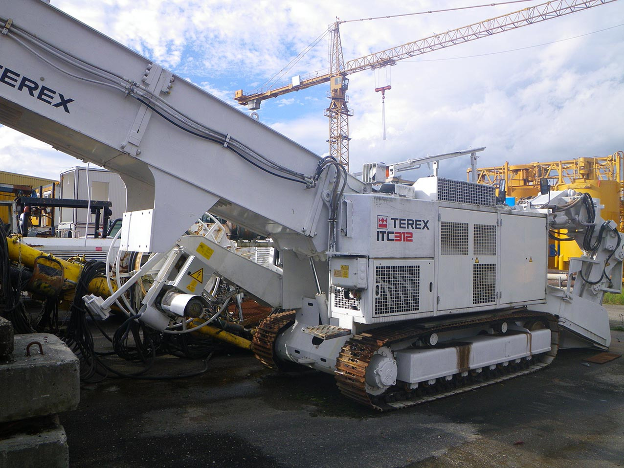 Terex Schaeff ITC 312 - Минна машина: снимка 3 Terex Schaeff ITC 312 - Минна машина: снимка 3