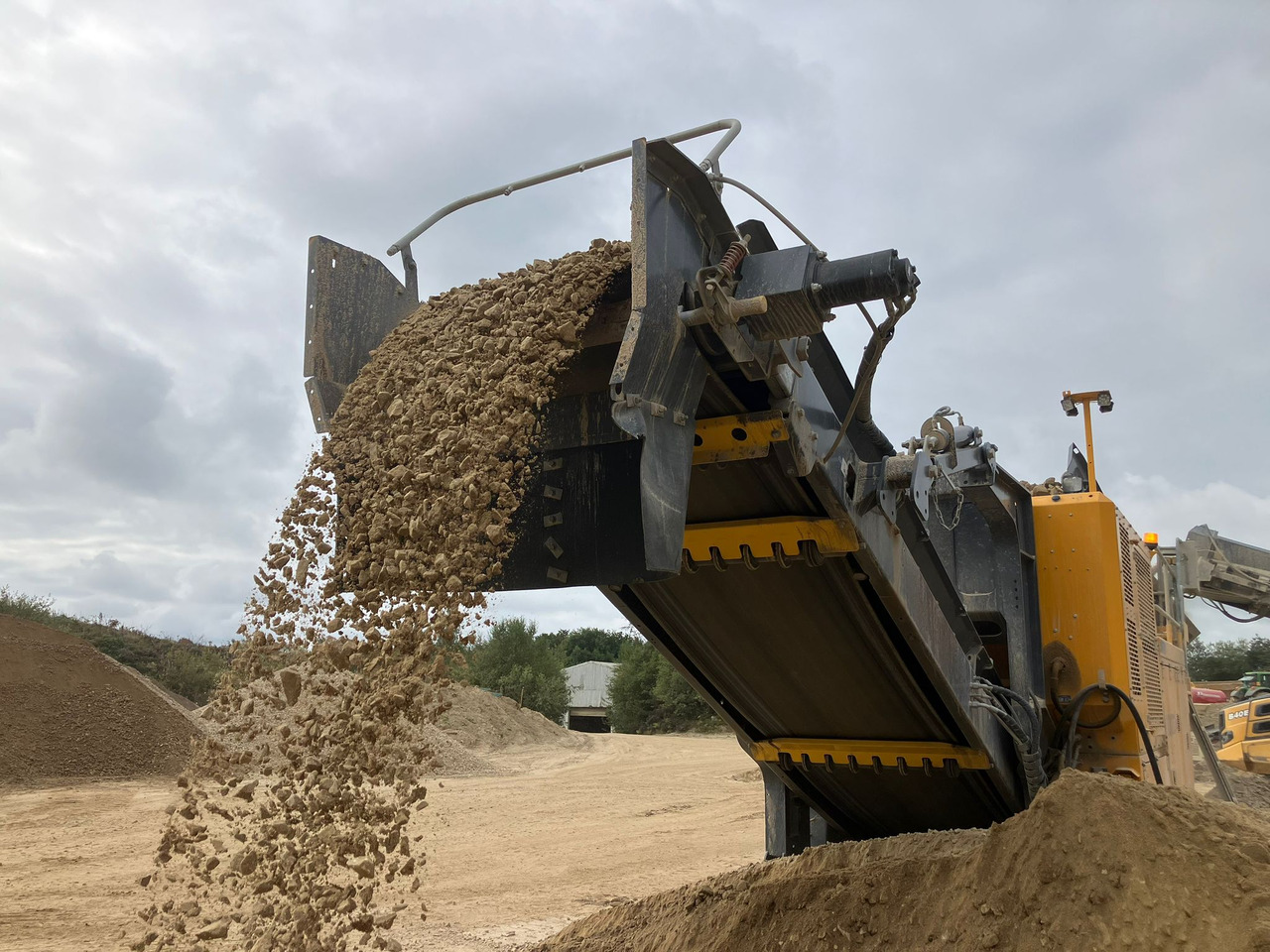 Tesab 200TC - Конусна трошачка: снимка 5 Tesab 200TC - Конусна трошачка: снимка 5