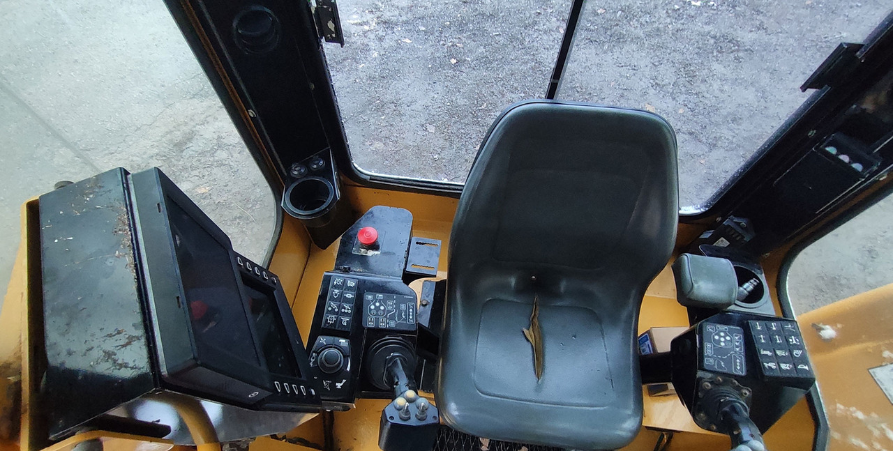 Машина за хоризонтално-насочено сондиране Vermeer D24x40 S2: снимка 7