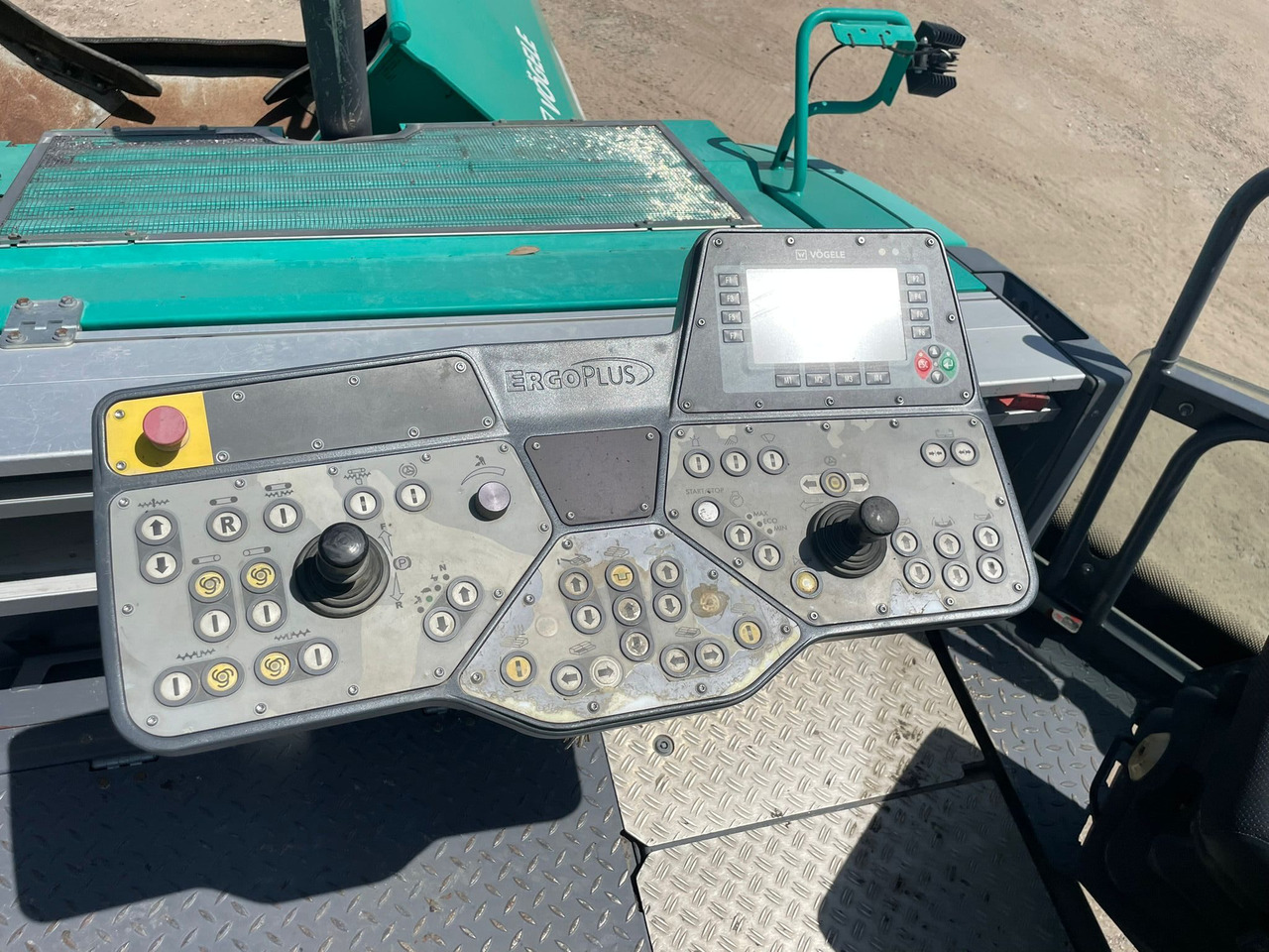 Асфалтополагач Vogele Super 2000-3i: снимка 6 Асфалтополагач Vogele Super 2000-3i: снимка 6
