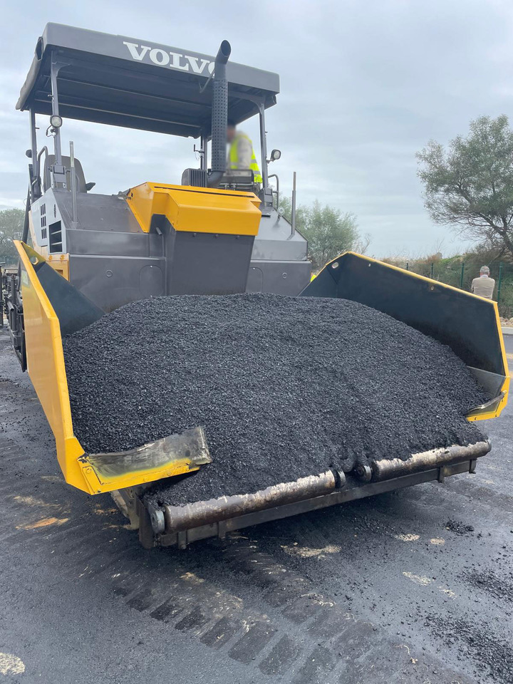 Volvo ABG 8820B - Асфалтополагач: снимка 5 Volvo ABG 8820B - Асфалтополагач: снимка 5