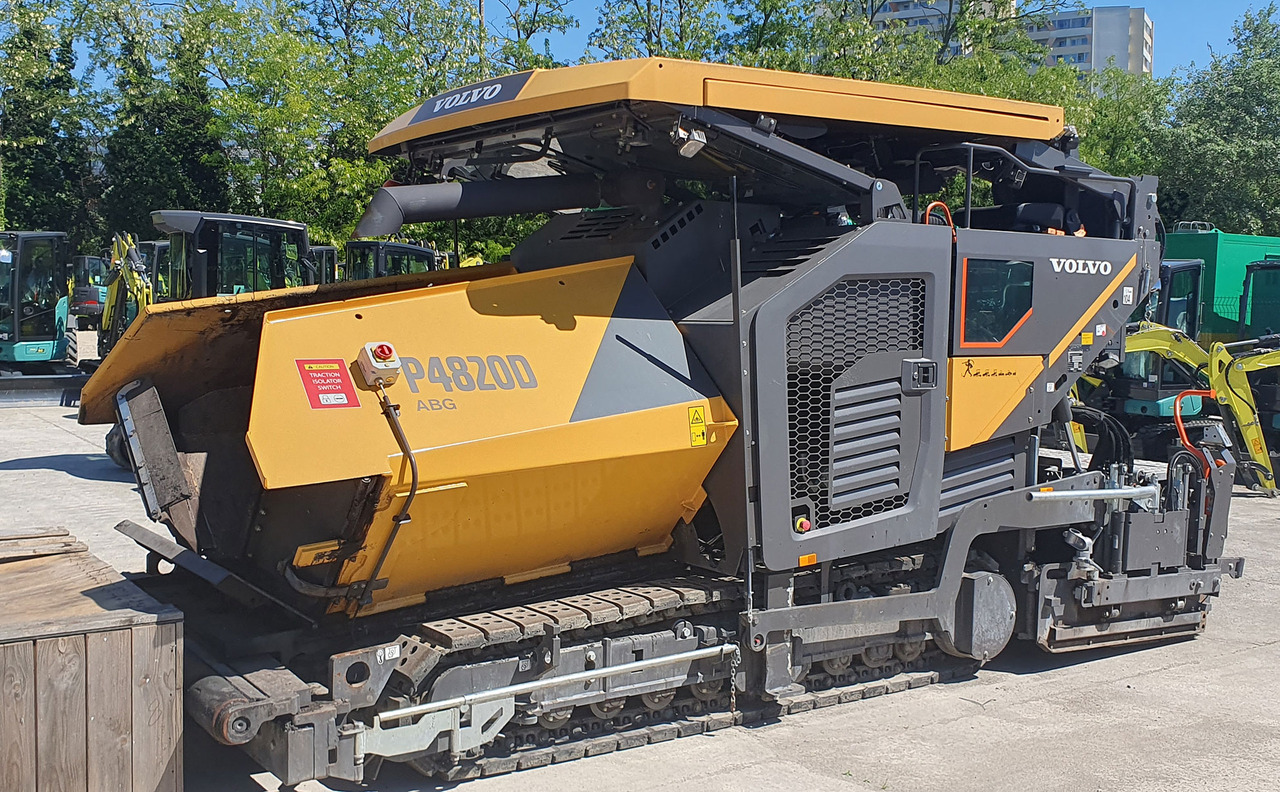 Volvo ABG P4820D - Асфалтополагач: снимка 3 Volvo ABG P4820D - Асфалтополагач: снимка 3