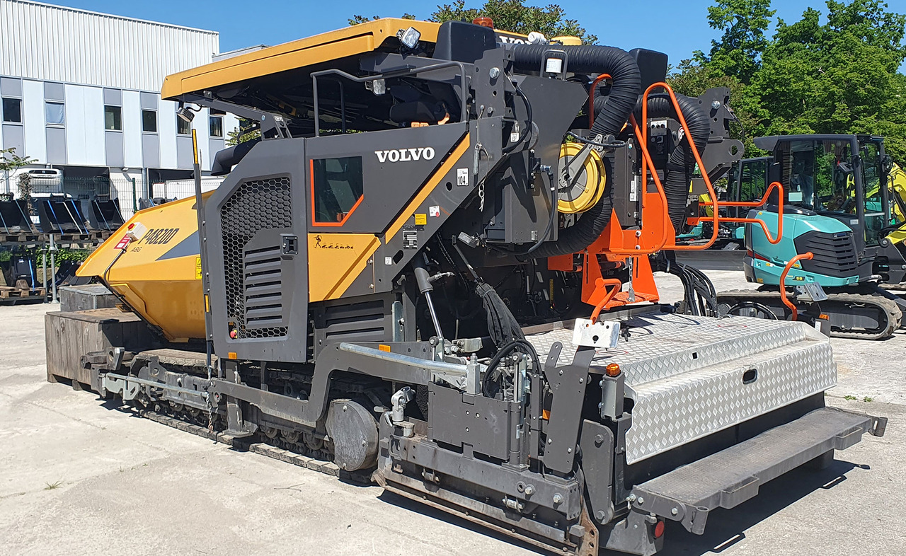 Volvo ABG P4820D - Асфалтополагач: снимка 4 Volvo ABG P4820D - Асфалтополагач: снимка 4