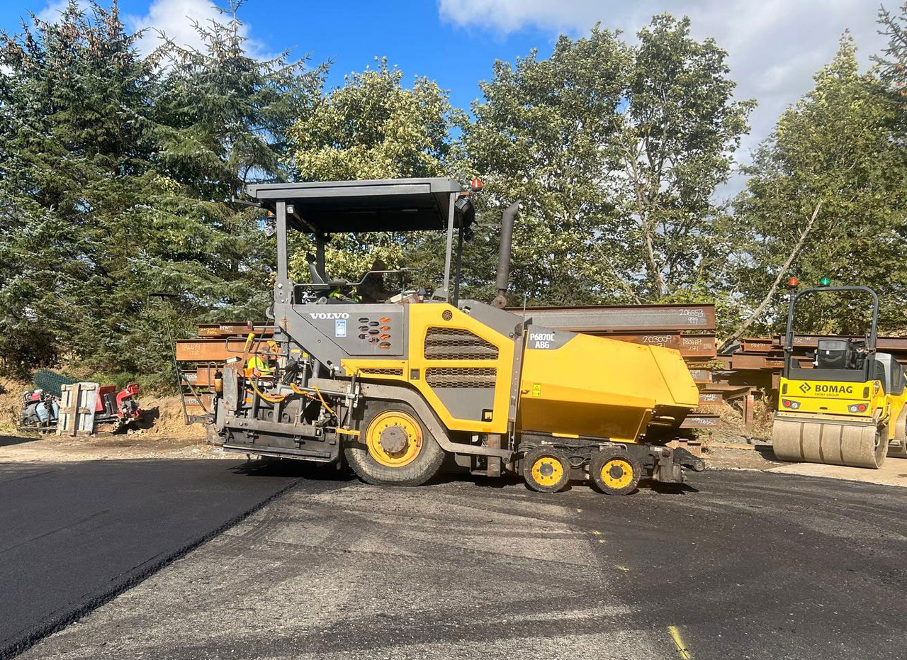 Volvo ABG P6870C - Асфалтополагач: снимка 2 Volvo ABG P6870C - Асфалтополагач: снимка 2